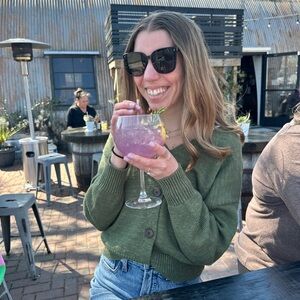 Meet your Posher, Kendall